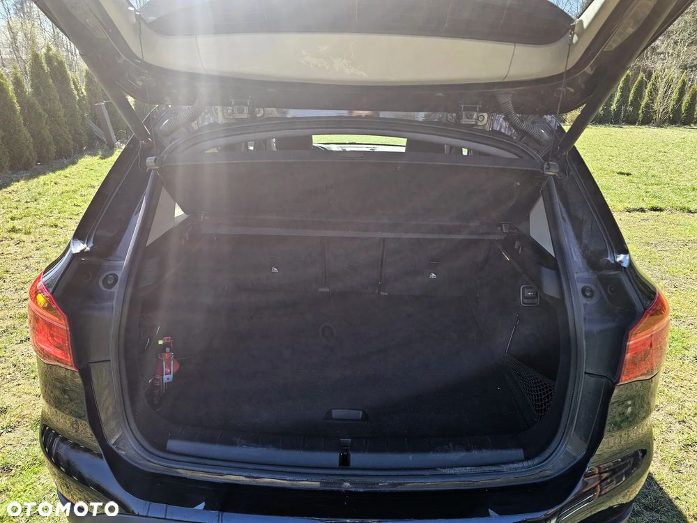 BMW X1 sDrive18d Advantage sport - 13