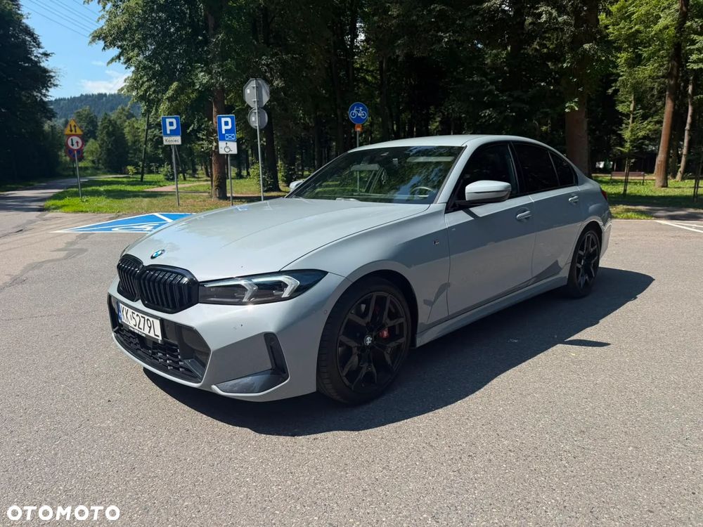 BMW Seria 3 330i xDrive M Sport - 1