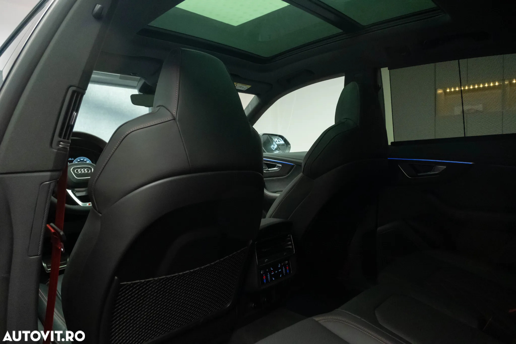 Audi SQ8 4.0 TFSI quattro Tiptronic - 28