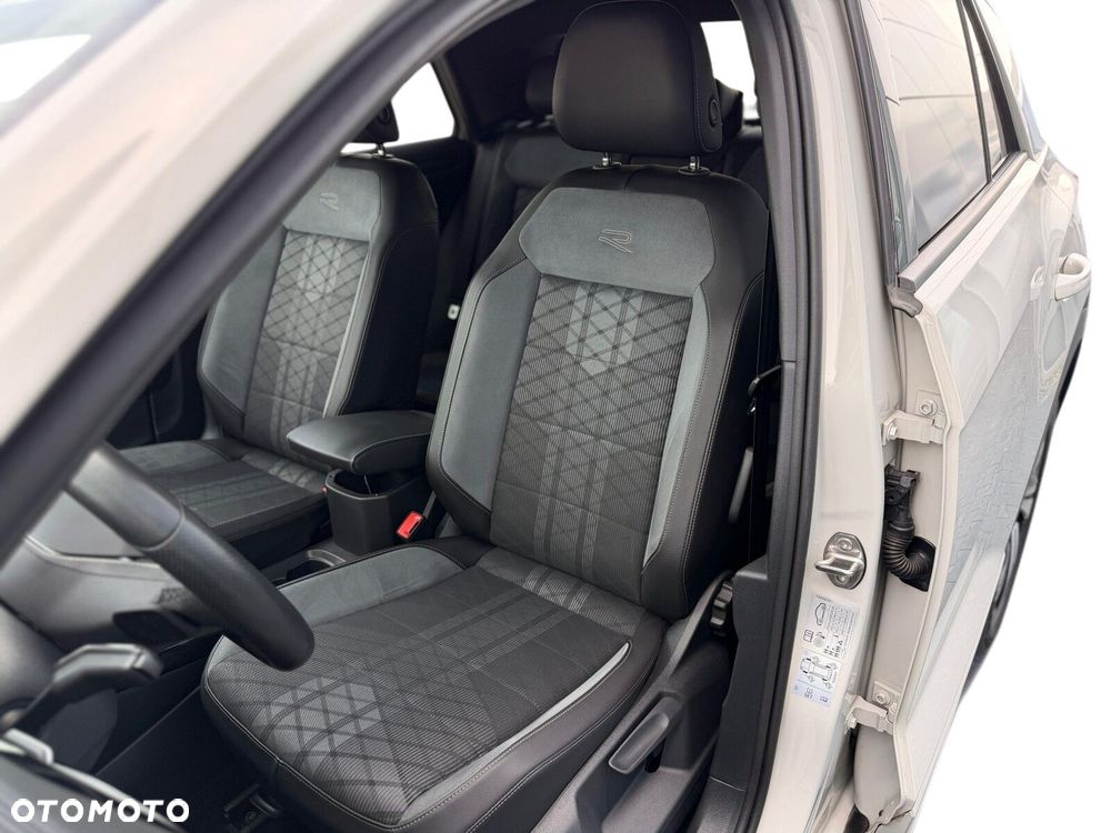 Volkswagen T-Roc 1.5 TSI R-Line DSG - 24