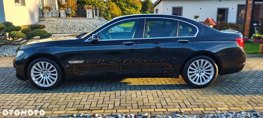 BMW Seria 7 740d Edition Exclusive - 7