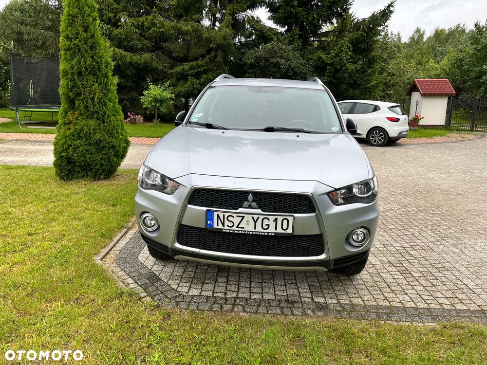 Mitsubishi Outlander 2.0 2WD - 3