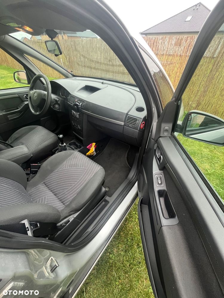 Opel Meriva 1.6 Enjoy - 27