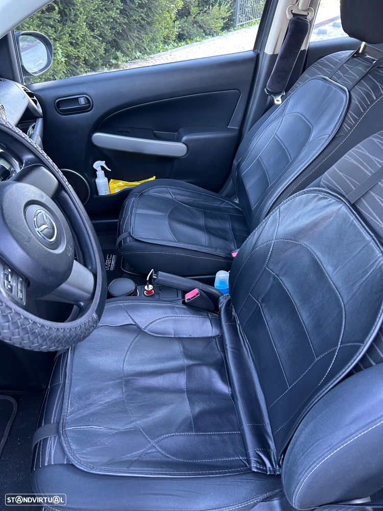 Mazda 2 1.4 MZ-CD Sport - 9