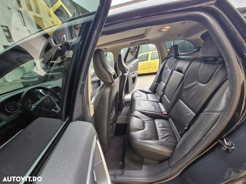 Volvo XC 60 - 6