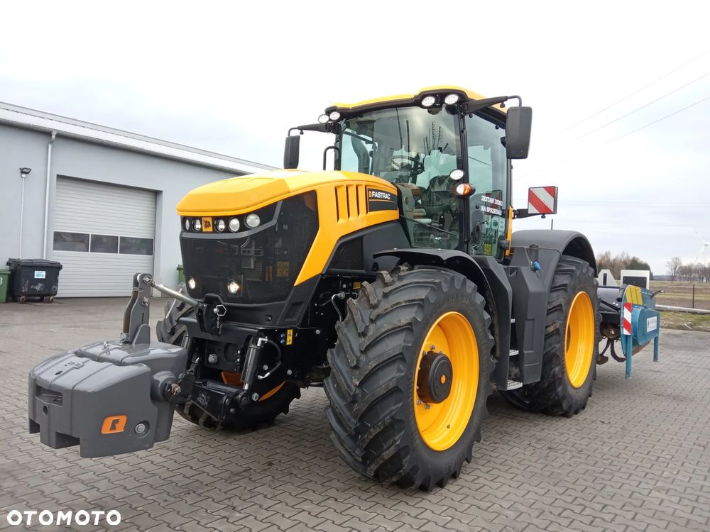 JCB FASTRAC 8330 - 1