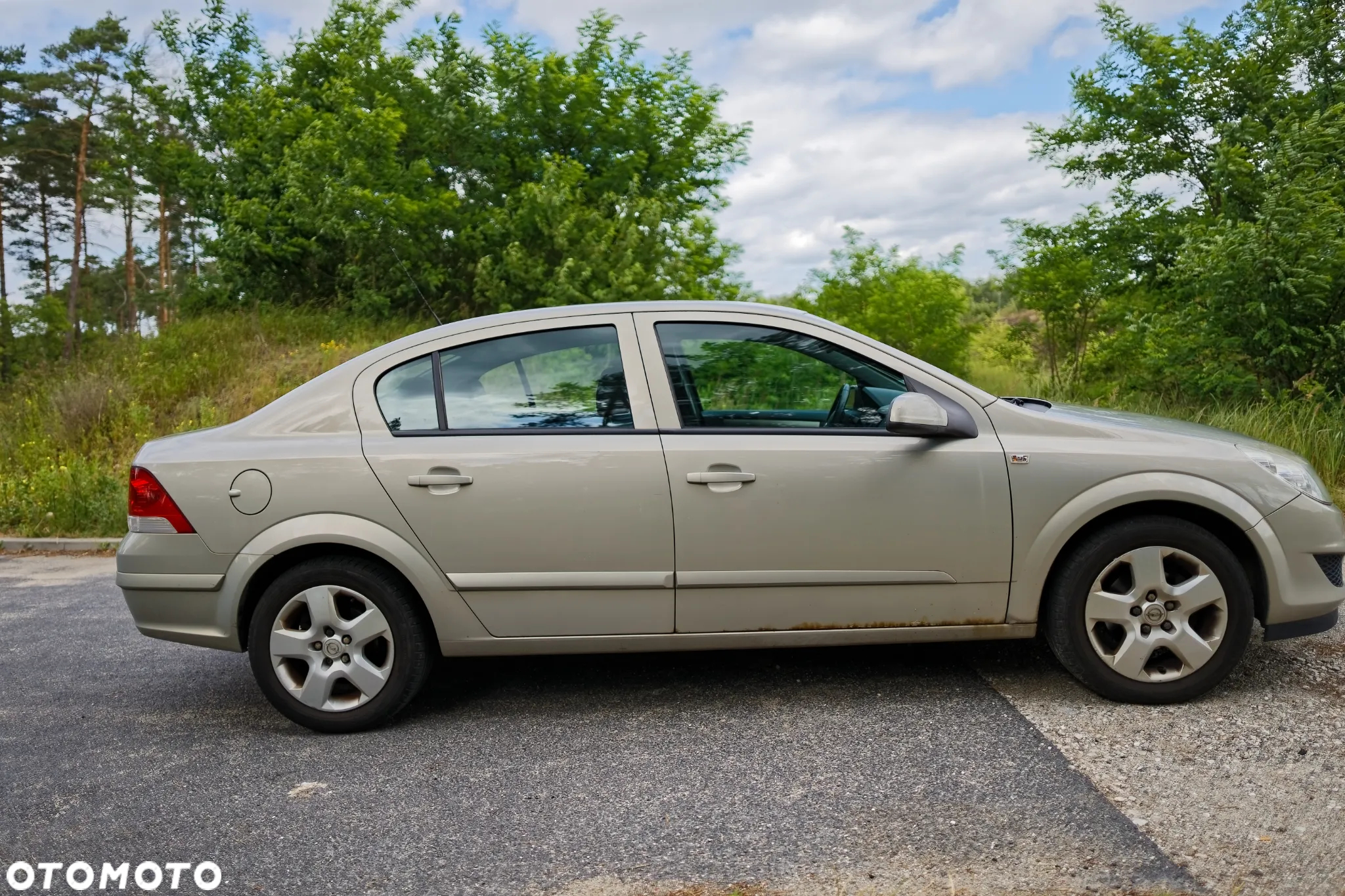 Opel Astra III 1.6 Enjoy - 4