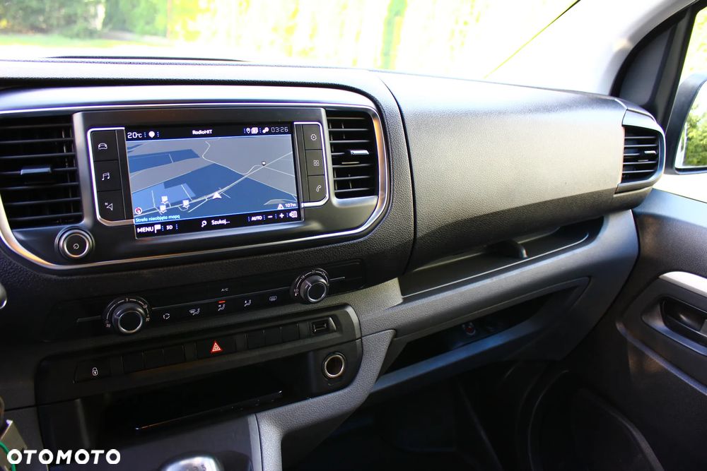 Peugeot EXPERT 2.0 122KM L3H1 BRYGADÓWKA 6 OSÓB LONG NAVIGACJA MAŁY PRZEBIEG 42 TYŚ KM  FV23% - 27