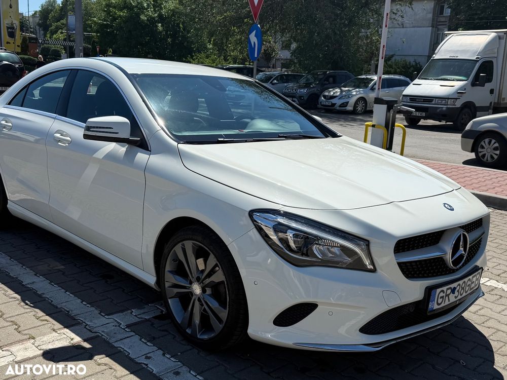 Mercedes-Benz CLA 180 7G-DCT - 7