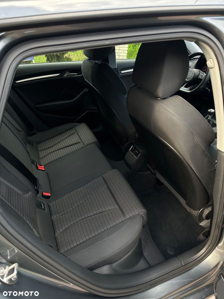 Audi A3 Sportback 1.6 TDI sport - 13