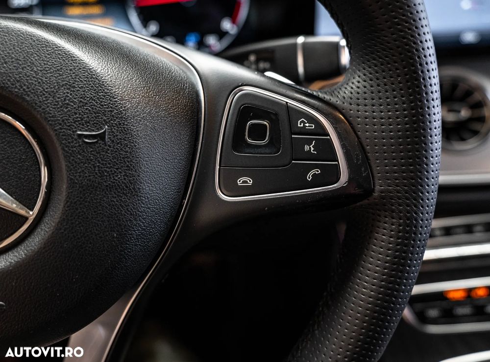 Mercedes-Benz E 220 d Aut. - 25