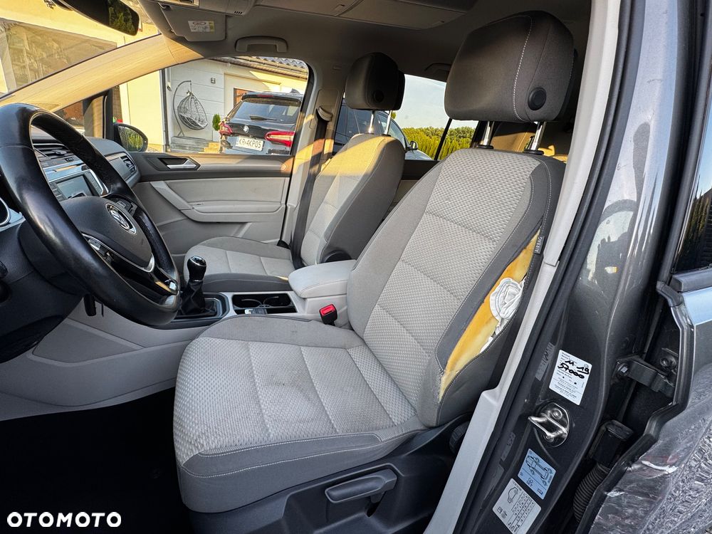 Volkswagen Touran 1.4 TSI (BlueMotion Technology) Highline - 17