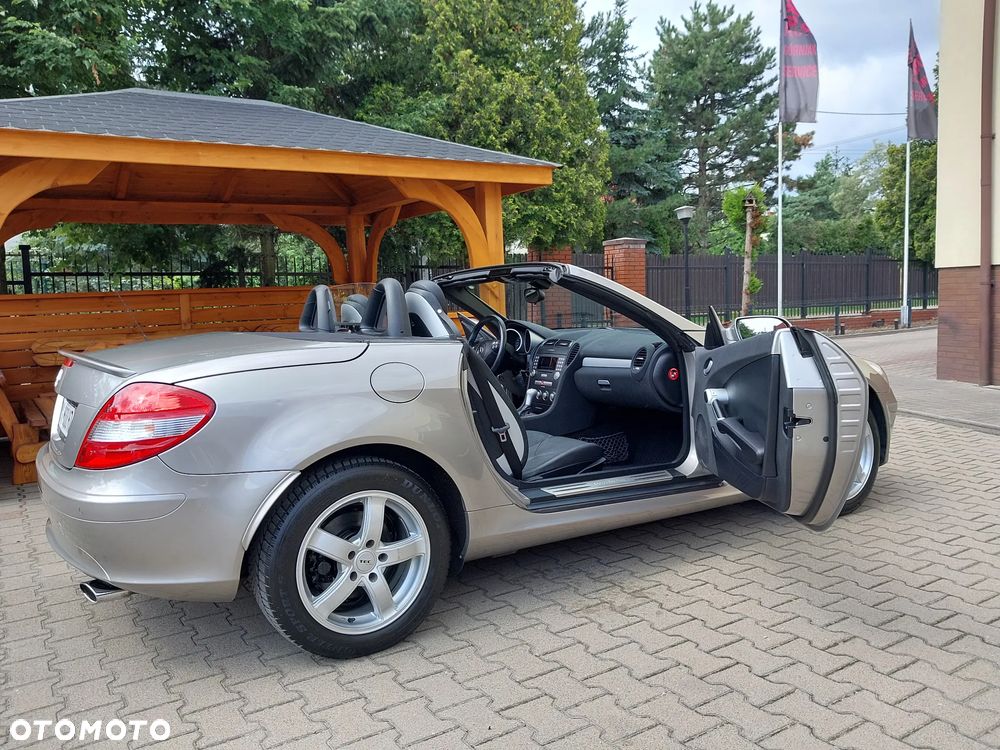 Mercedes-Benz SLK - 30