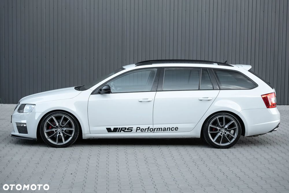 Skoda Octavia 2.0 TDI RS DSG - 11