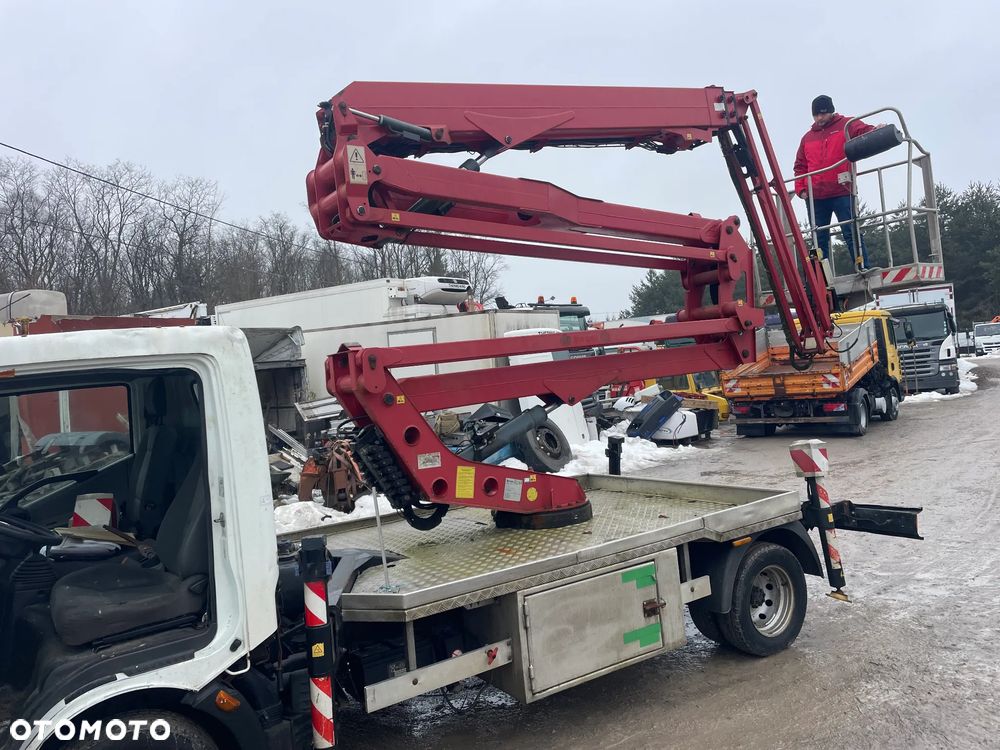 Nissan Cabstar 35-11 - 8