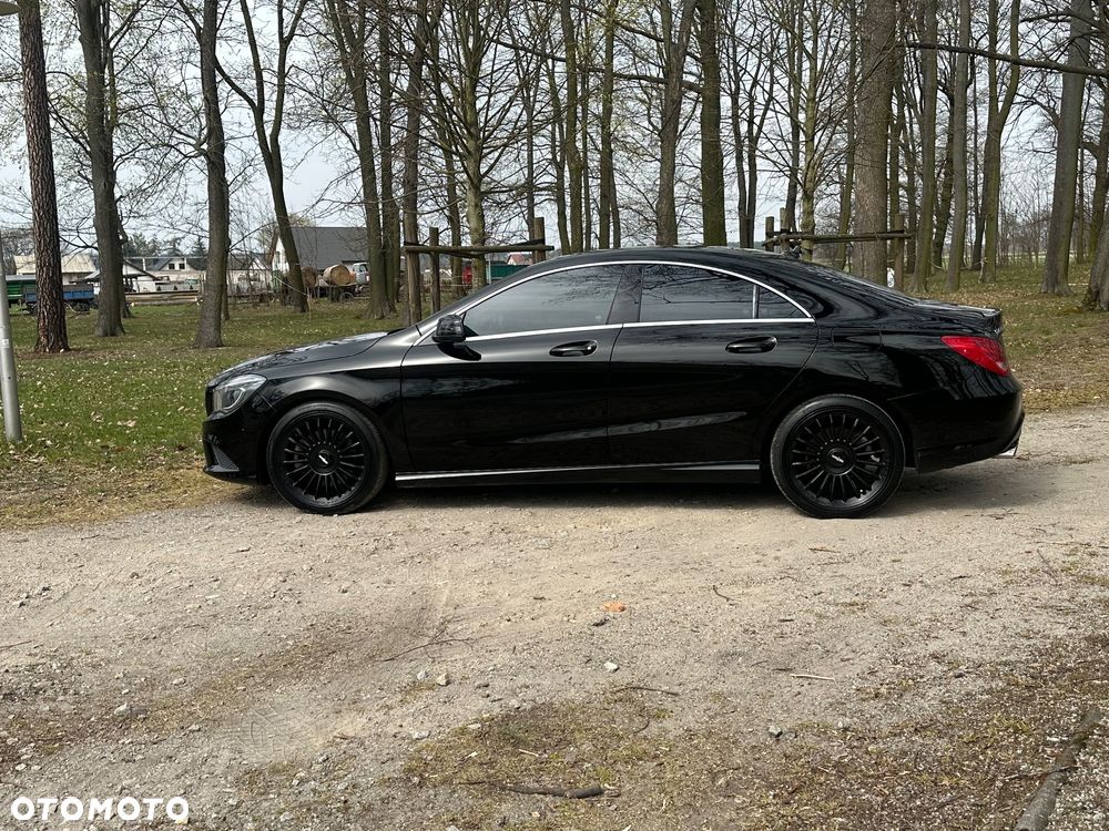 Mercedes-Benz CLA 250 4-Matic - 8