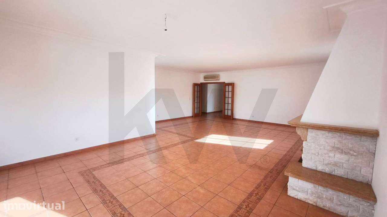 T3 Pronto a Habitar com 170 m2 Privativos | Quinta da Beloura 2 | Pisc - Grande imagem: 3/28