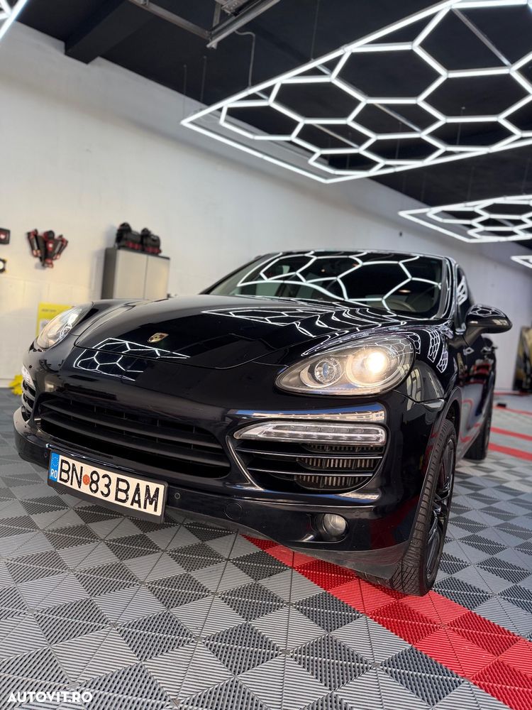 Porsche Cayenne 3.0TD TipTronic - 11