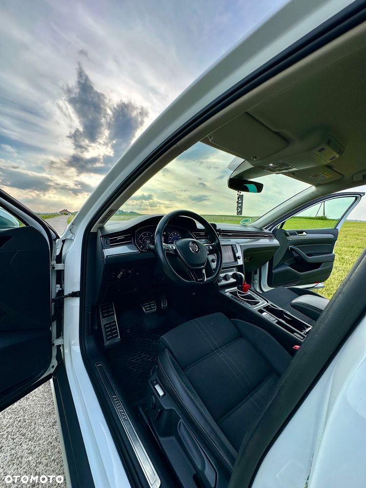 Volkswagen Passat 2.0 TDI BMT 4Mot Highline DSG - 7