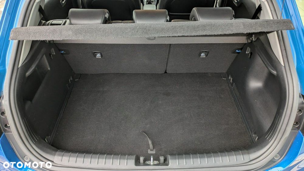 Kia Stonic 1.2 L - 29