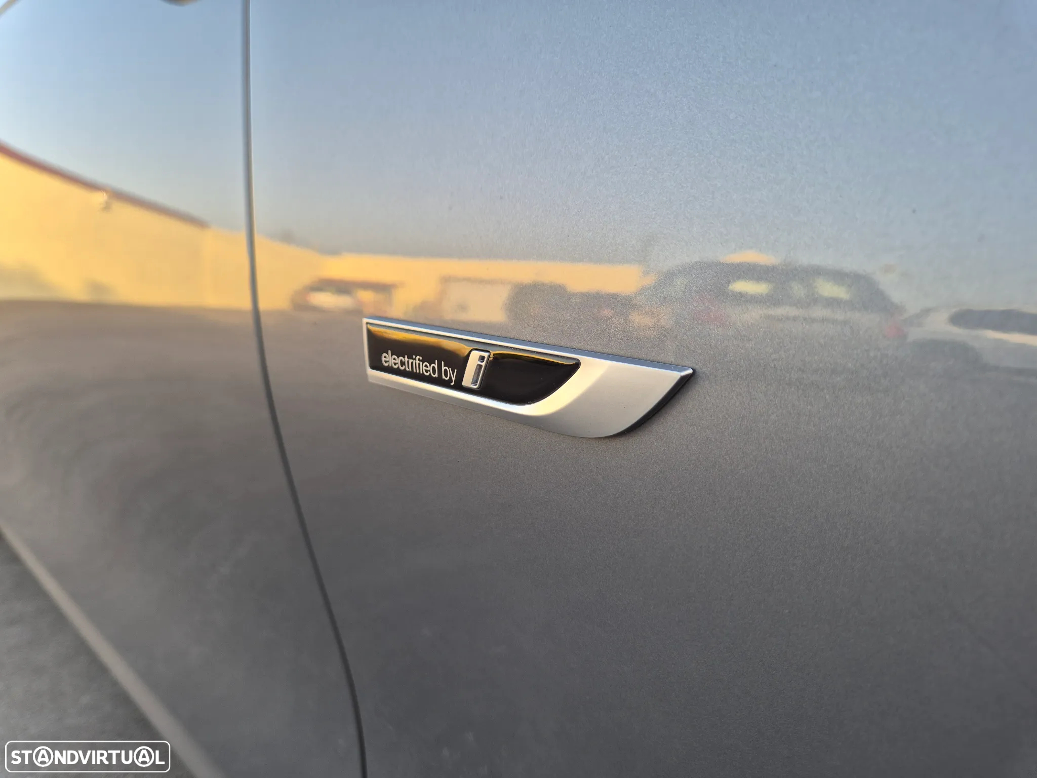 BMW 320 e Touring Auto - 11