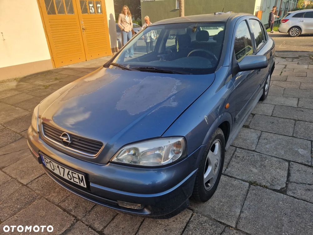 Opel Astra - 1