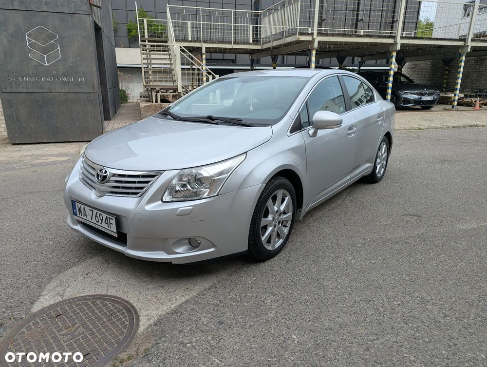Toyota Avensis 1.8 Sol plus - 1