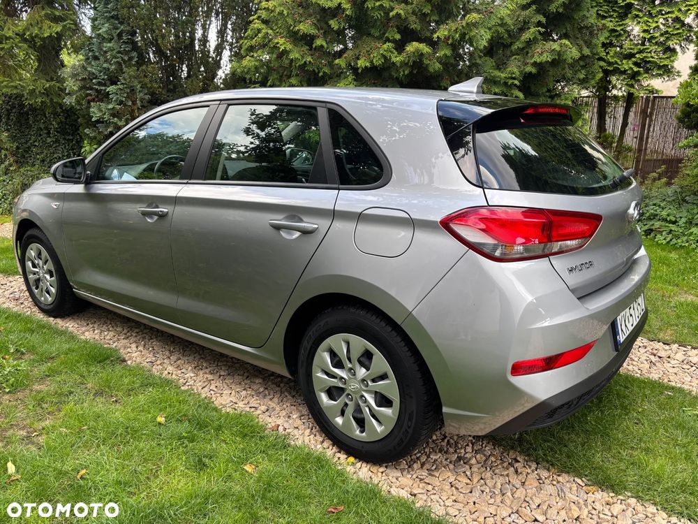 Hyundai i30 1.5 DPI Modern - 8
