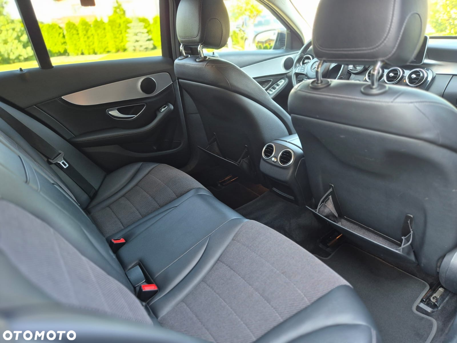 Mercedes-Benz Klasa C 180 (BlueTEC) d T - 10