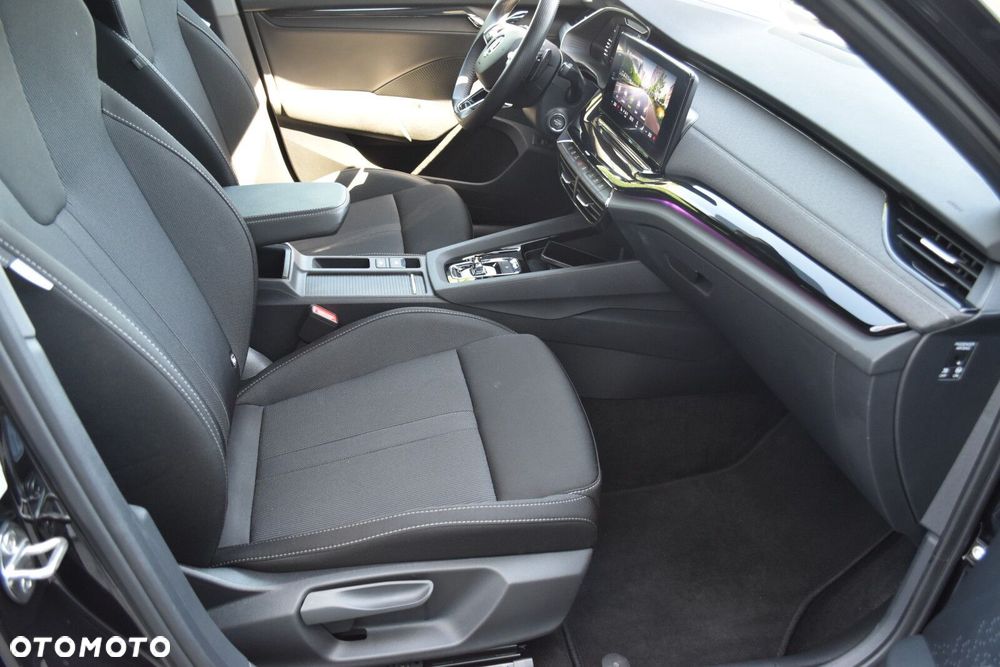 Skoda Octavia 2.0 TDI 4x4 Sportline DSG - 37