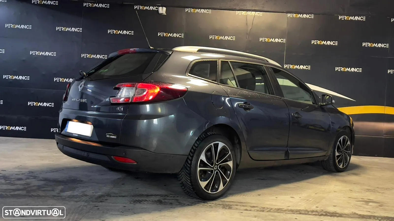 Renault Mégane Sport Tourer 1.5 dCi Dynamique SS - 14