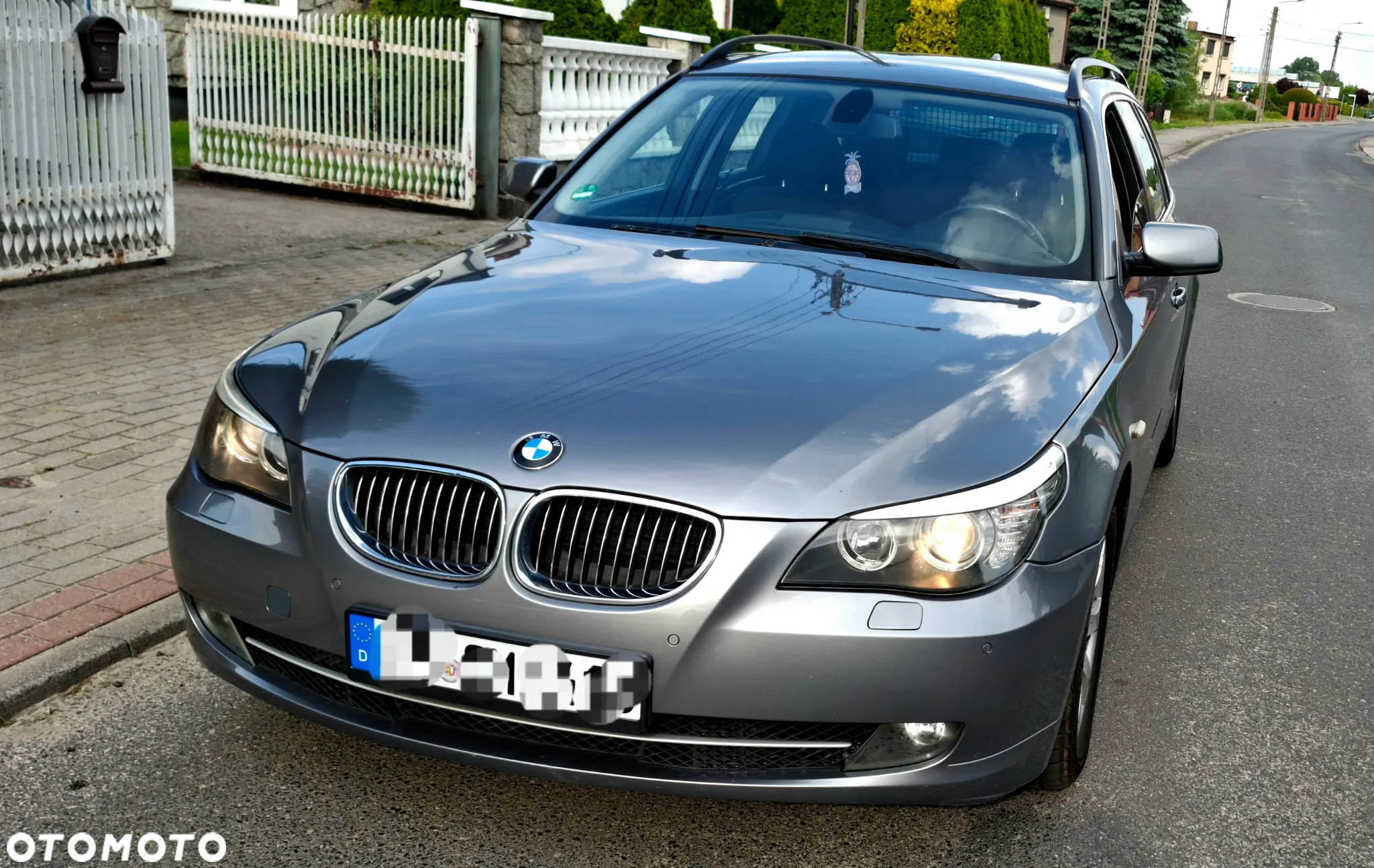 BMW Seria 5 525d - 2