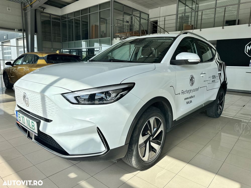 MG ZS EV - 2