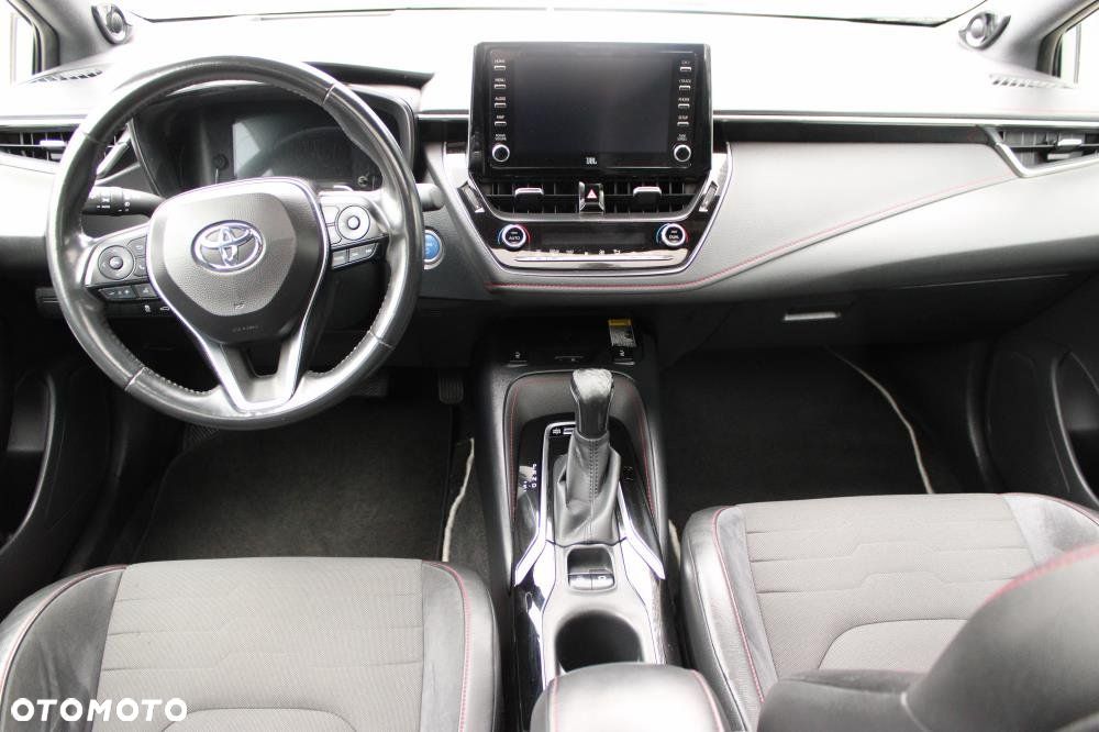 Toyota Corolla - 11