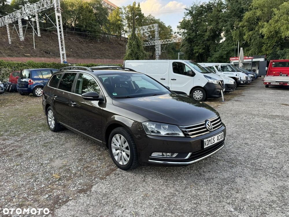 Volkswagen Passat - 2