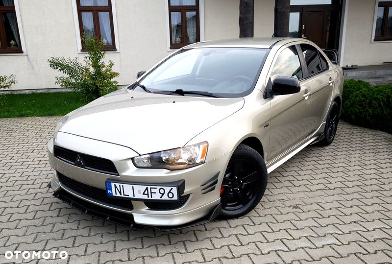 Mitsubishi Lancer - 14