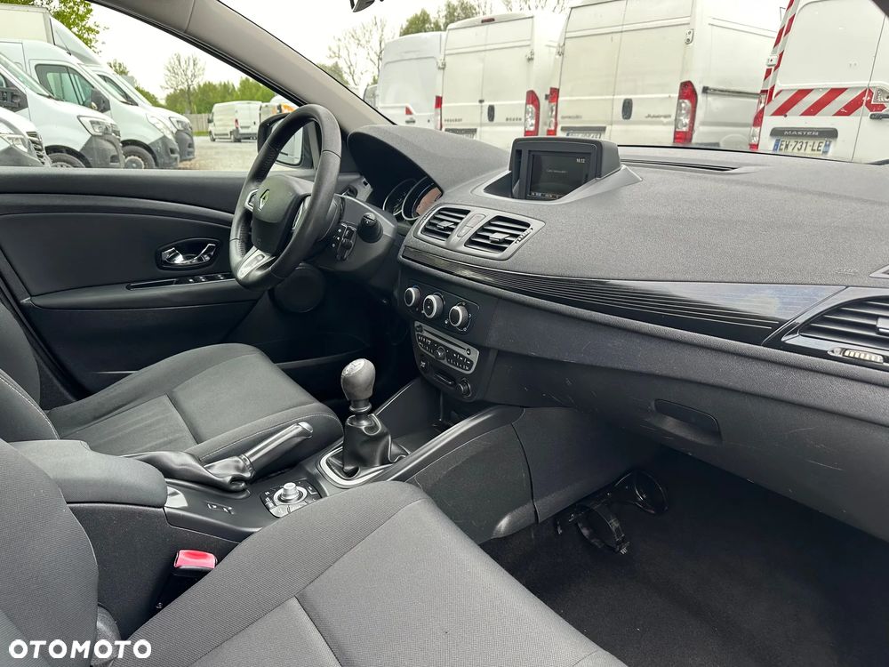 Renault Megane 1.6 16V 110 Dynamique - 21