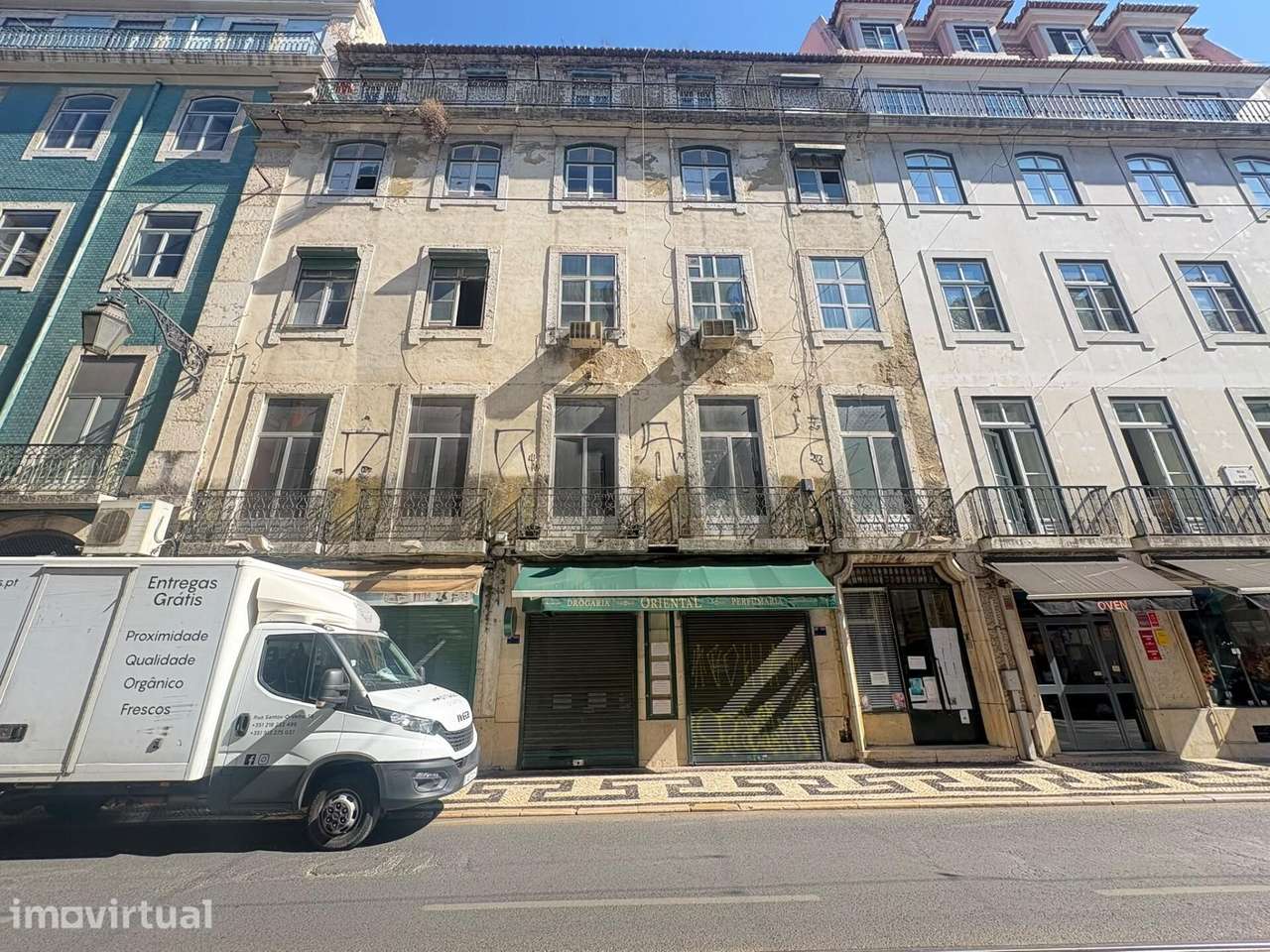 Prédio - Rua dos Fanqueiros - Grande imagem: 2/13