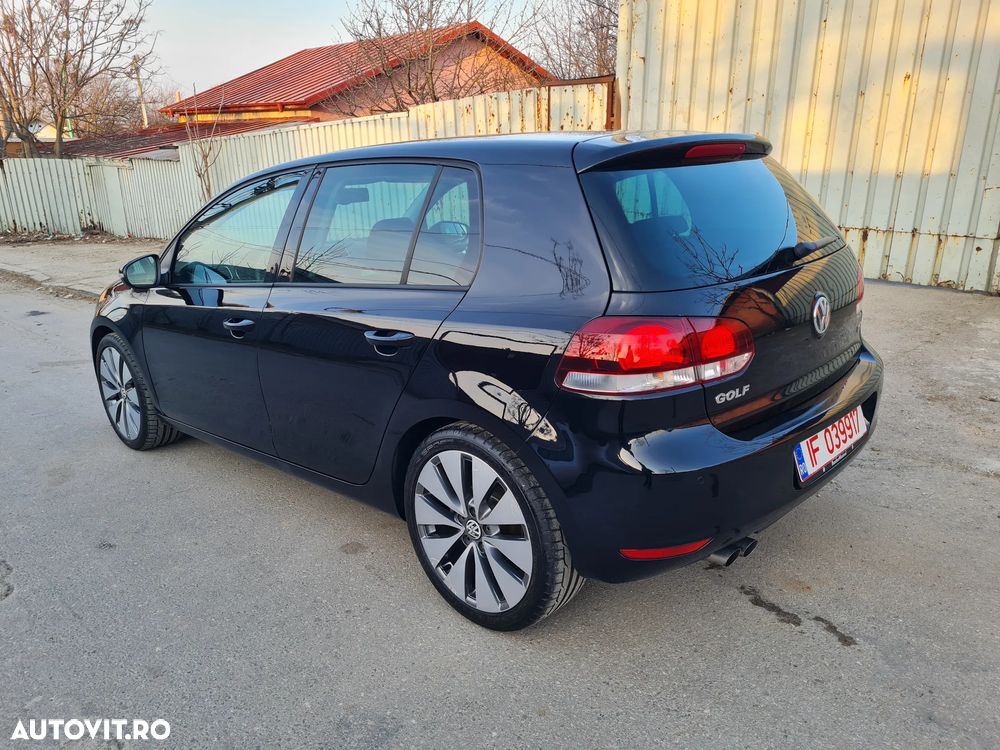 Volkswagen Golf 1.4 TSI BMT Highline - 11