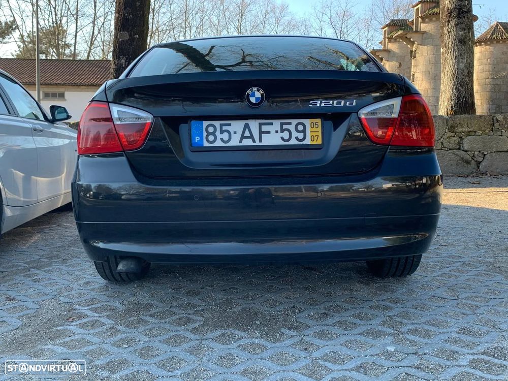 BMW 320 d - 2