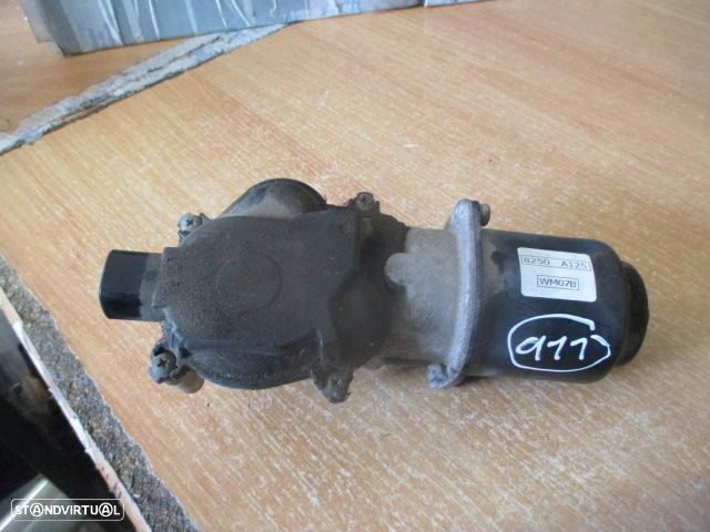Motor Limpa Vidros Frente 8250A125 MITSUBISHI L200 2007 FRT Original - 1