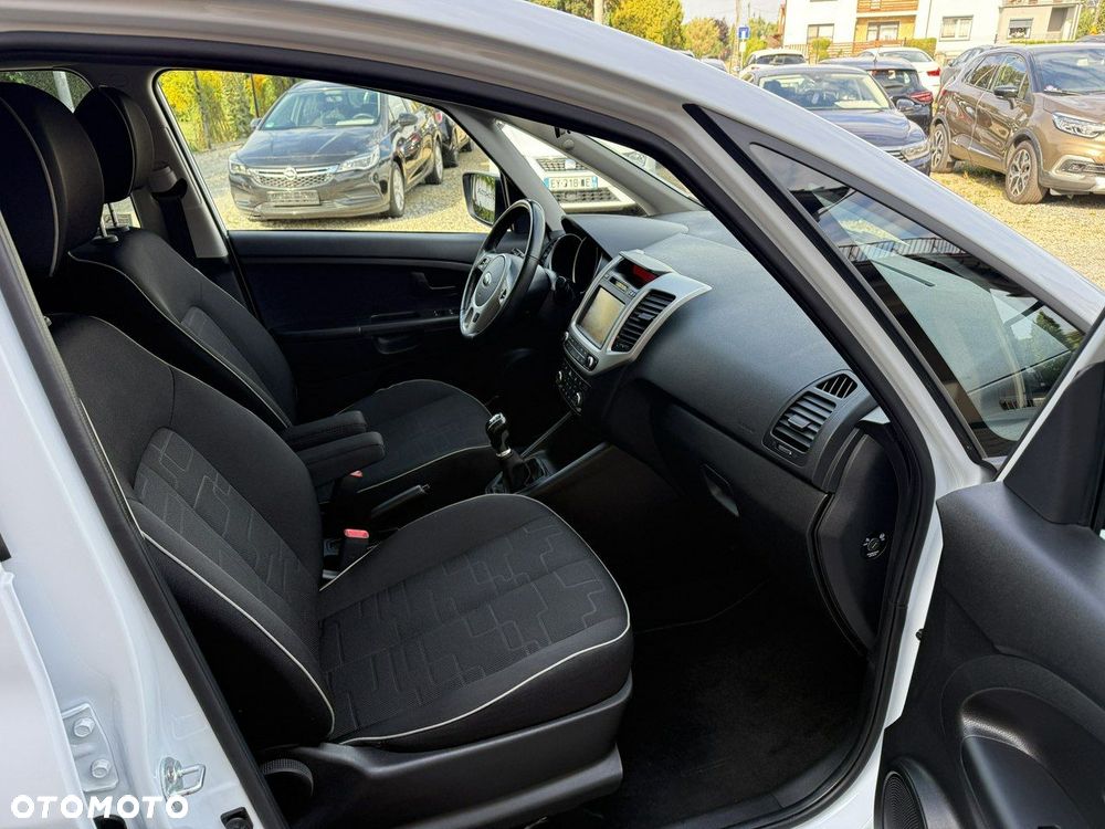 Kia Venga 1.6 CVVT Dream-Team Edition - 25