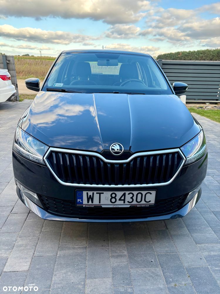Skoda Fabia 2021 photo 2