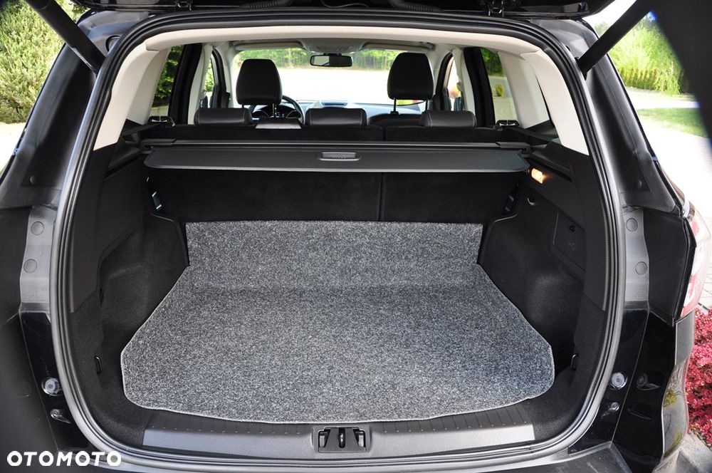 Ford Kuga 2.0 TDCi 4x4 Titanium - 21