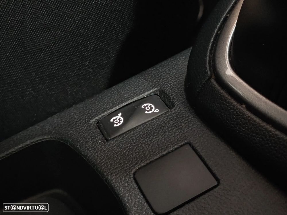 Renault Clio 0.9 TCe Limited Edition - 33