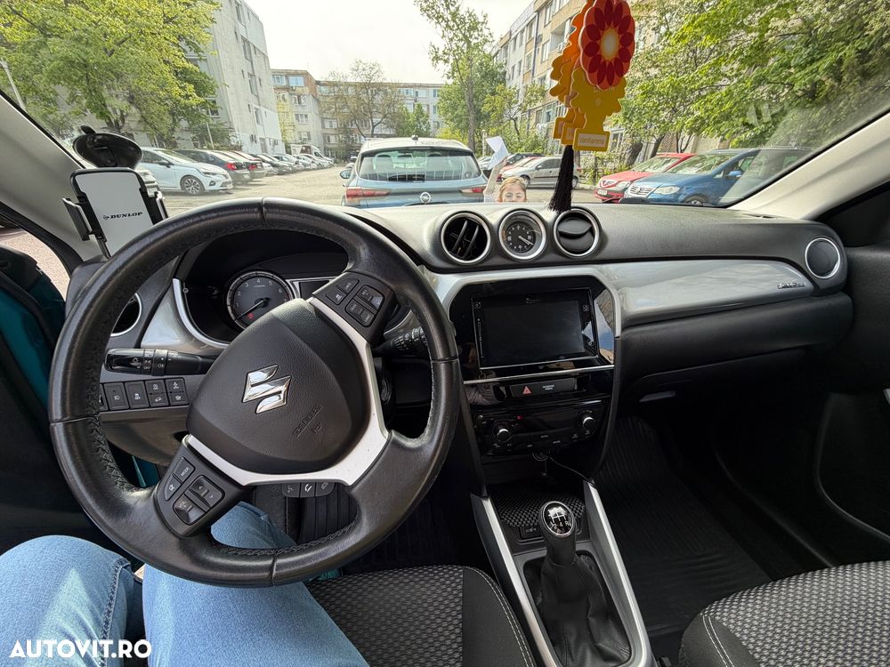 Suzuki Vitara - 12