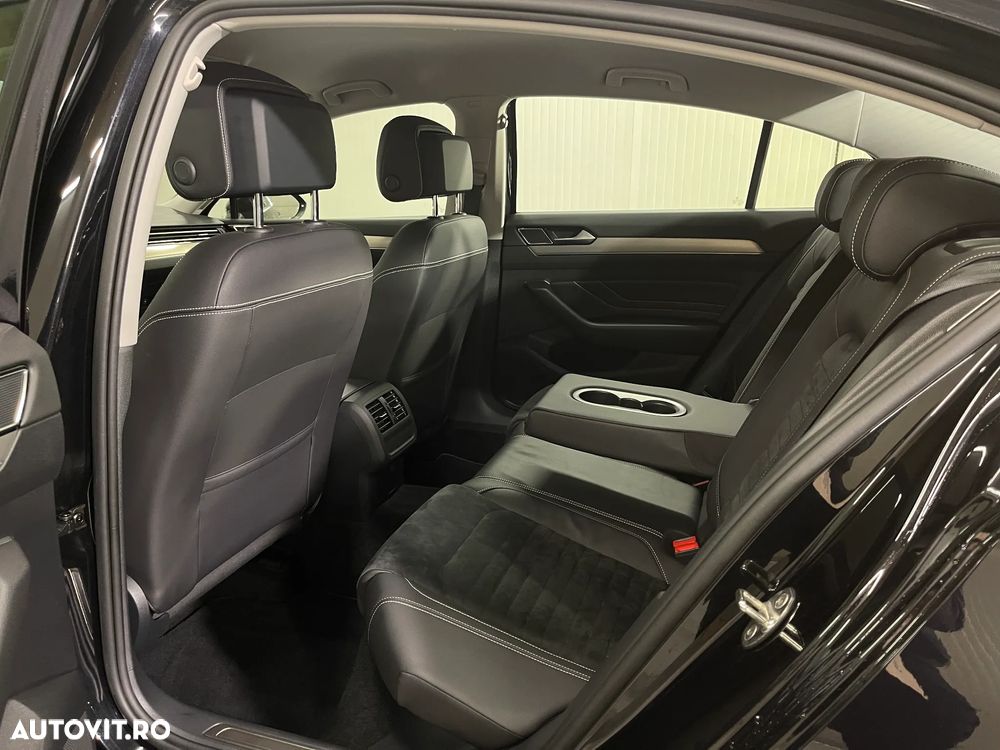 Volkswagen Passat 2.0 TDI DSG Highline - 11