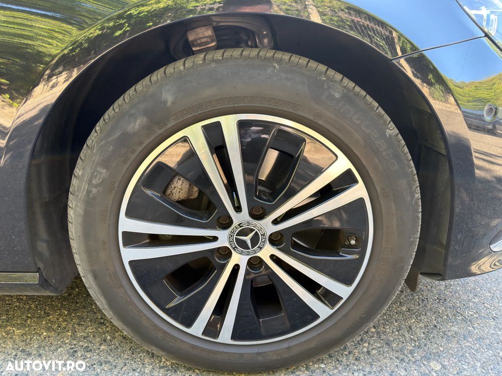 Mercedes-Benz E 220 d 4Matic 9G-TRONIC Avantgarde - 10