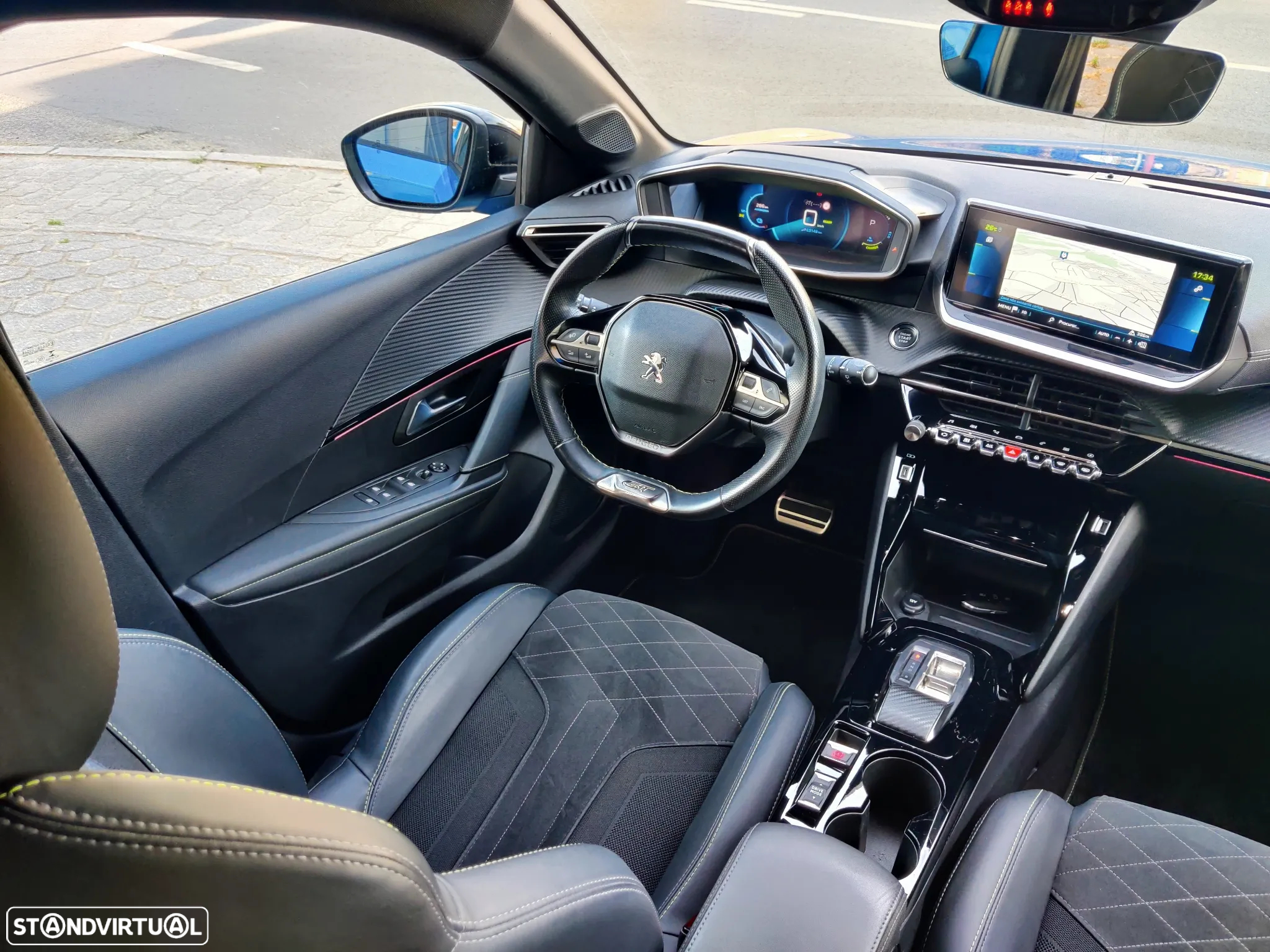 Peugeot e-208 50 kWh GT - 19