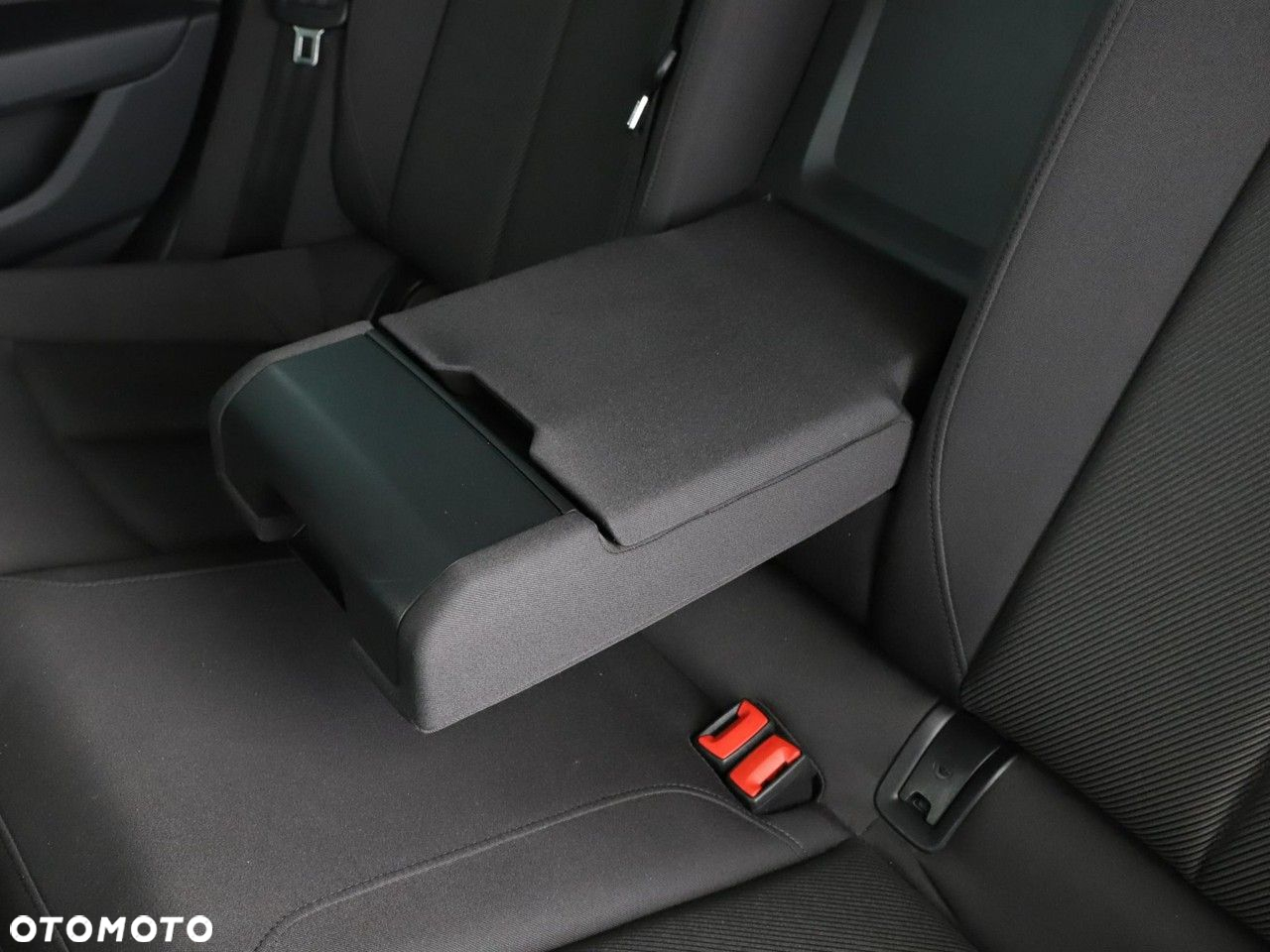 Audi A6 Avant 40 TDI S tronic sport - 38